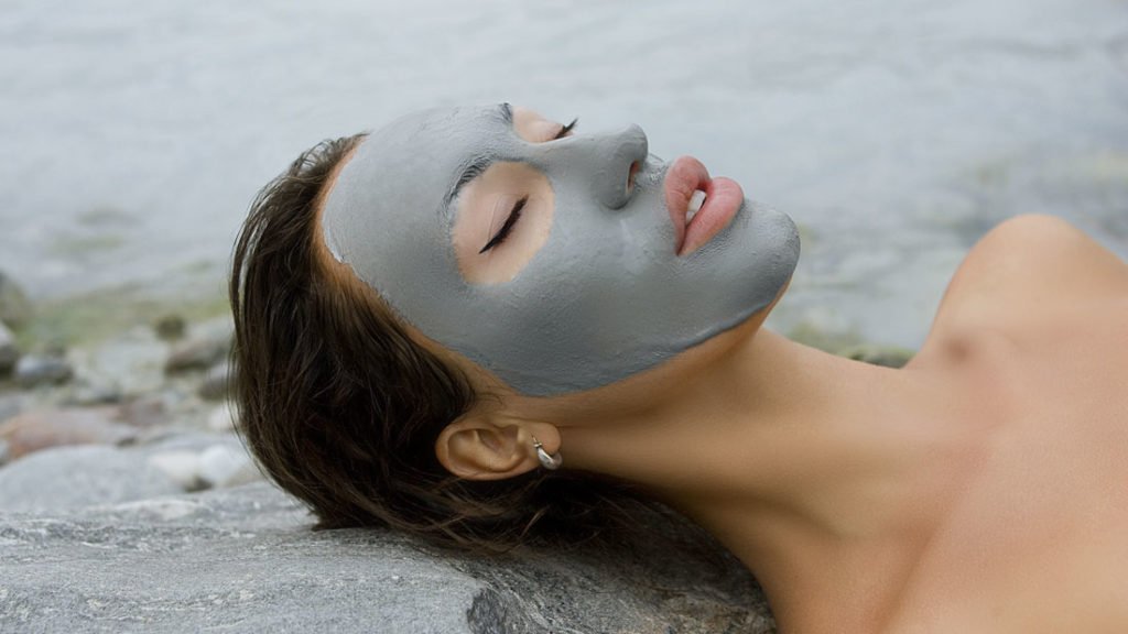 Top 4 Homemade Blueberry Face Masks & It’s Benefits For Skin