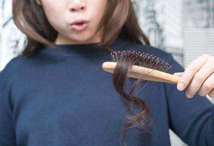 15 Easy and Natural Remedies to Control Hair Fall Safely