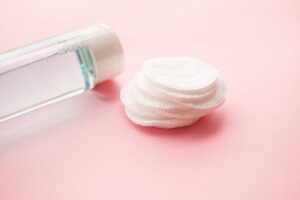 Have you tried these DIY natural facial toners for your skin?