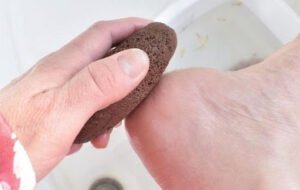 Tips for Healthy and Pretty Feet