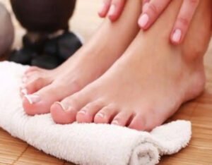 Tips for Healthy and Pretty Feet