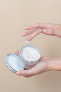 How are Cocoglycerides Good for Your Skin?