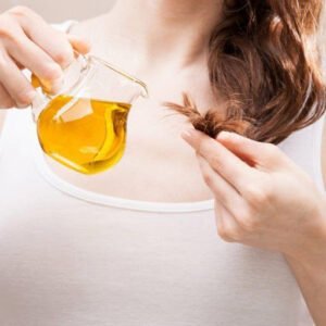 Should You Apply Oil in Your Hair in Winters?