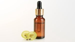 All You Need To Know About The Effectiveness Of Grapeseed Oil As A Hair Care Product