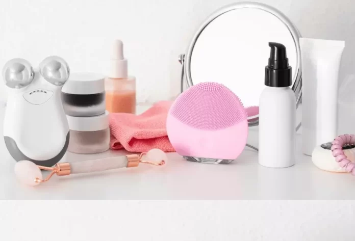 A Few Skincare Tools That Worth Your Money