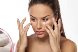 Liquid Foundation A Complete Guide To Applying It