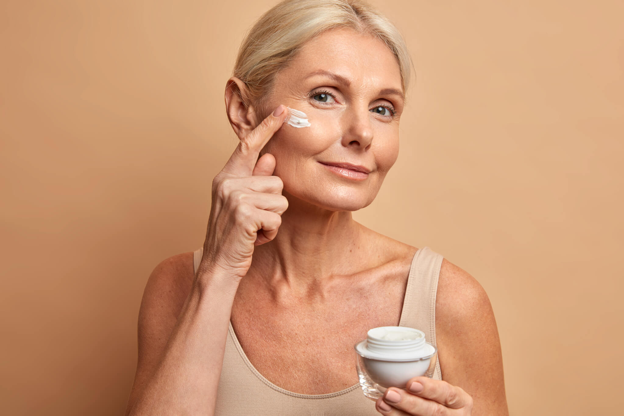Aging Gracefully: Can Anti-Wrinkle Serums and Creams Help?