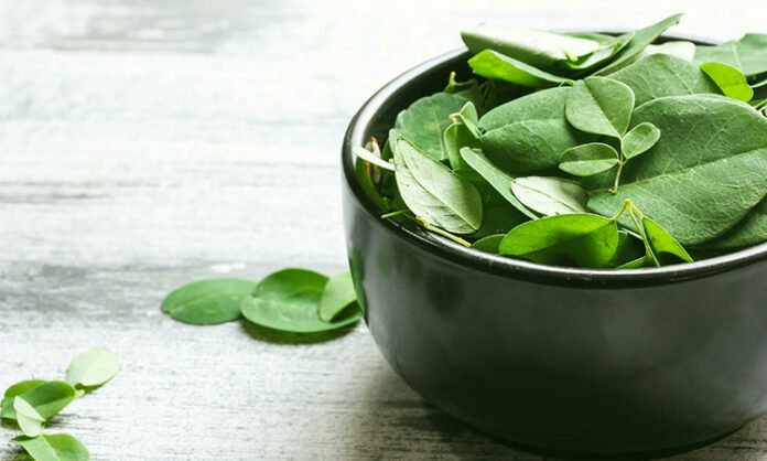Moringa Leaf Powder: Your Key to Youthful and Flawless Skin